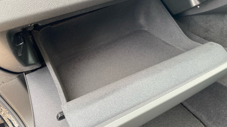 Volvo XC60 2.0 B5P Plus Dark 5dr AWD Geartronic Petrol Estate